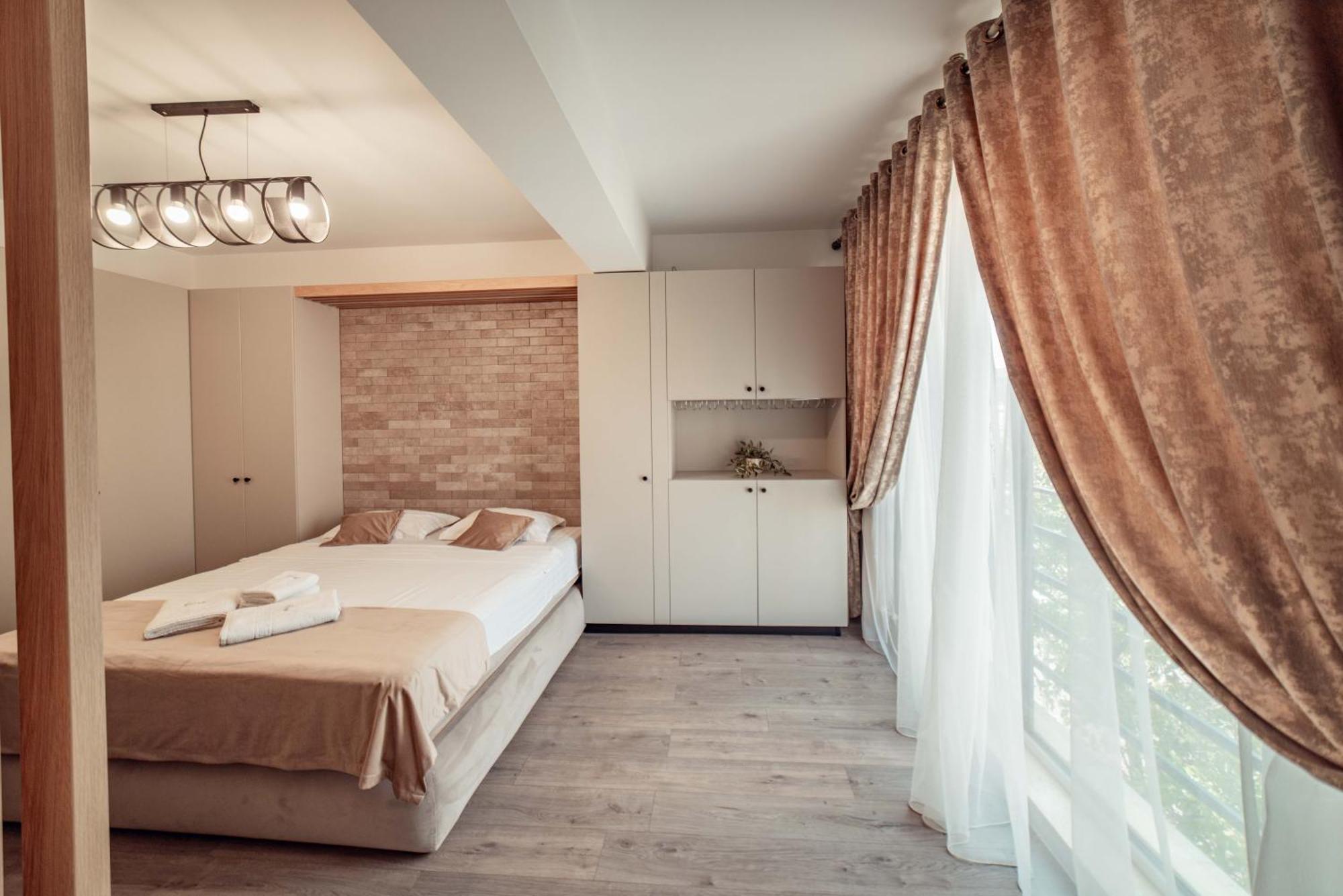Cozy Aparthotel - Ultracentral Luxury Apartments Iasi Exterior photo